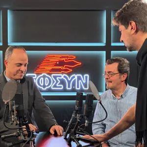 Ο δικηγόρος Ζαχαρίας Κεσσές στο στούντιο της «Εφ.Συν.» για τις «Ανάγωγες κουβέντες»