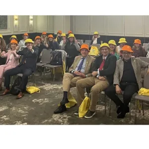 ΝΟΙΑΖΟΜΑΙ_ΕΞΕΤΑΖΟΜΑΙ
