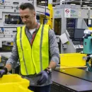 Aνθρωποειδές ρομπότ στις αποθήκες της Amazon