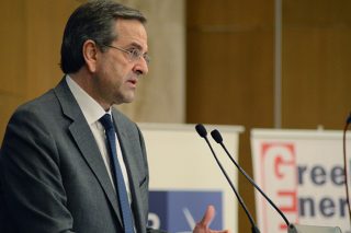 Η κυβέρνηση αιχμάλωτη των επιθυμιών της