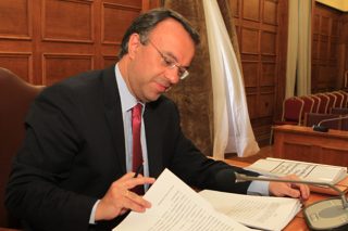 Αύξηση στον μισθό ανθυπολοχαγού που φτάνει τελικά τα 12 ευρώ!
