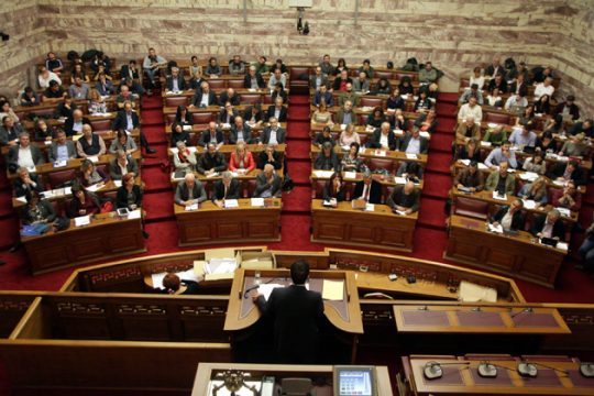 Οι προτάσεις ΣΥΡΙΖΑ και ΠΑΣΟΚ