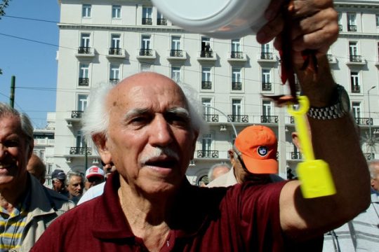 Ο,τι κολλήσεις, παίρνεις…