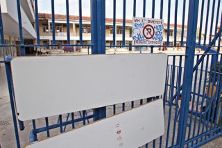 «Ασπιλος» ο υπουργός για τις διώξεις μαθητών