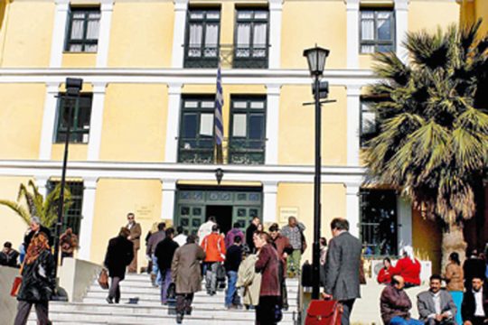 Ποινή 32 ετών στον αιμομίκτη πατέρα