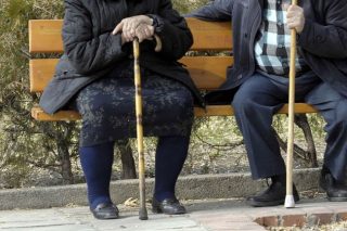 Γηραιά και δύστροπη