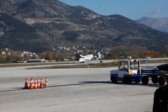 Πανηγυρίζει το ΤΑΙΠΕΔ για το «ξεπούλημα» των αεροδρομίων