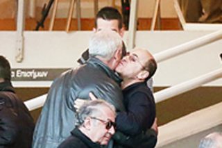 Υπερβολές με στόχευση…