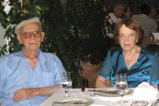 «Έφυγε» η Μάρθα Αποσκίτη, σύντροφος του Στ. Αλεξίου