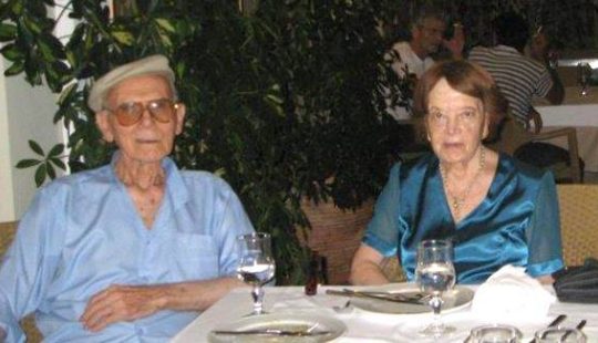«Έφυγε» η Μάρθα Αποσκίτη, σύντροφος του Στ. Αλεξίου