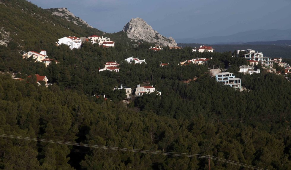 ΝομιμοποιήΣτΕ 800.000 αυθαίρετα