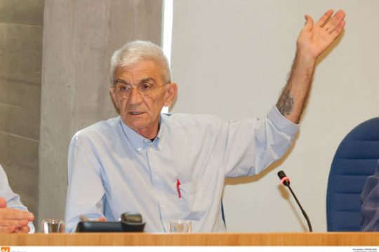 Ο Μπουτάρης στηρίζει ακόμα…Καπόν