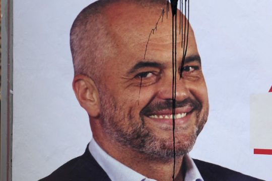 «Φωτιά» στη Σερβία έβαλε ο Εντι Ράμα