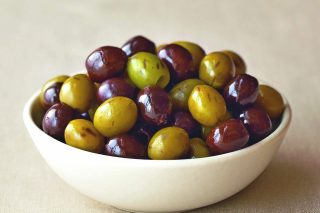 Γεύση μιας προϊστορικής ελιάς