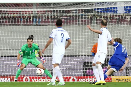 Η Εθνική, θυσία στις σκοπιμότητες