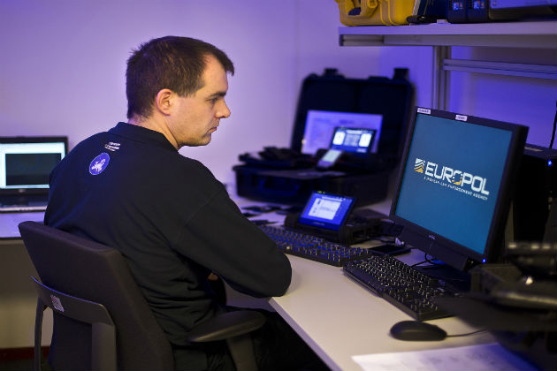 H Europol κατά της διαδικτυακής απάτης