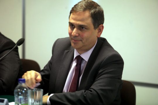 Υποστηρίζει την πρόταση Παπανδρέου ο Σαχινίδης