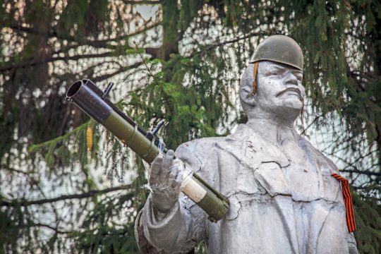 Μια χώρα γεννιέται