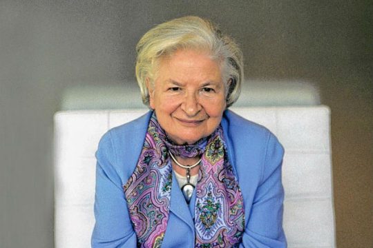Απεβίωσε η συγγραφέας αστυνομικών ιστοριών, Φίλις Ντόροθι Τζέιμς
