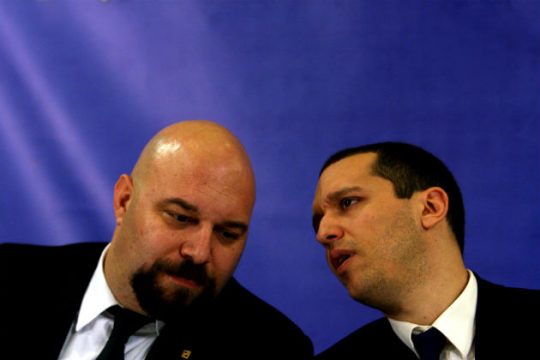 Εξετάζεται η άρση ασυλίας τεσσάρων Χρυσαυγιτών βουλευτών