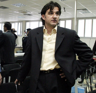 Κινδυνεύουν οι δύο απεργοί πείνας