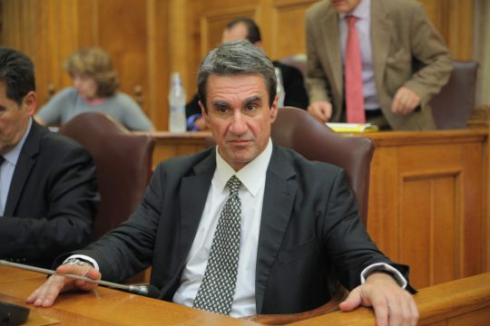 Από τον «εθελοντισμό» στα voucher του ΟΑΕΔ