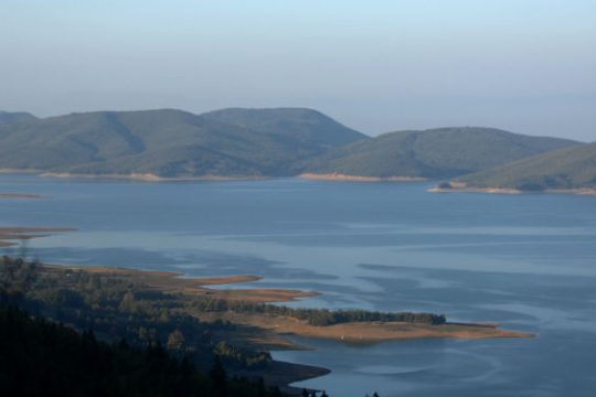 Λιπαίνουμε τις άγονες εκτάσεις των καιρών
