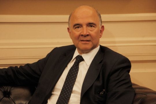 Νέα μέτρα από την Αθήνα ζητά ο Μοσκοβισί