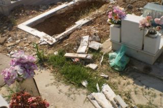 «Χωματερή» το Νεκροταφείο Σχιστού
