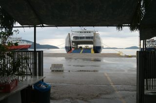 Πρόσφυγες «κλειδωμένοι» στην Ελλάδα