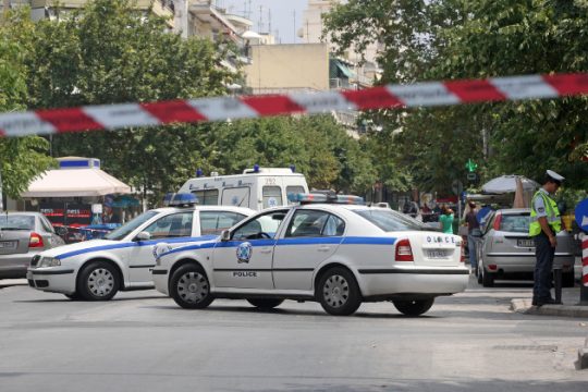 Σκόρπισε τον τρόμο κατάρρευση στέγης σε κέντρο της Θεσσαλονίκης