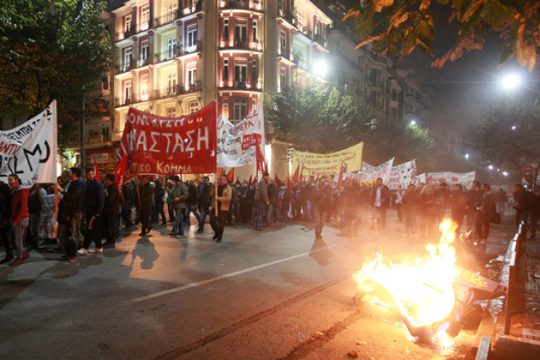 Τζάμπα μαγκιές από τα ΜΑΤ