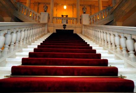 «Μονομαχία» στο… Προεδρικό Μέγαρο