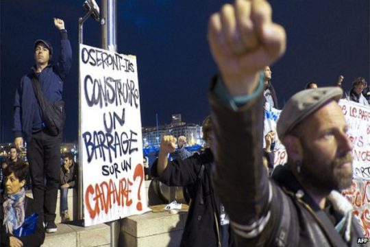 Κατάληψη στο Γαλλικό Πρακτορείο Ειδήσεων στο Κολωνάκι