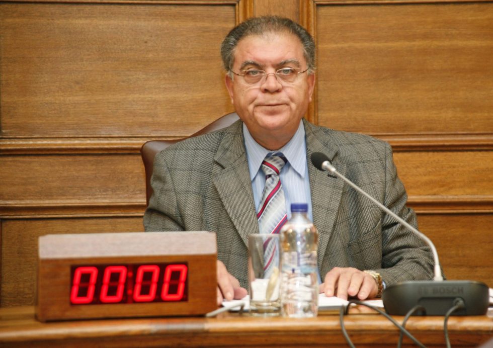 «Φυτεύει» μονάδες βιομάζας στα χωράφια