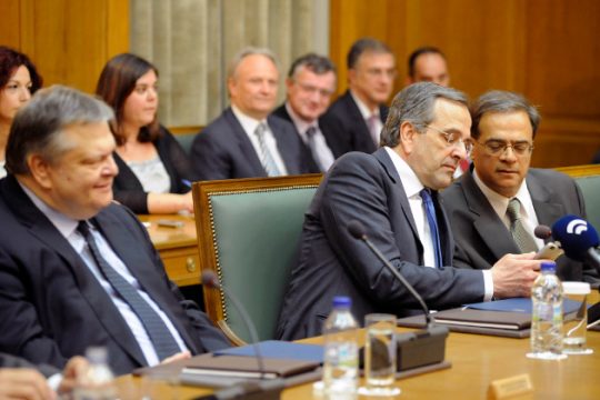Βαρύ το κλίμα – Στην πρέσα των δανειστών η κυβέρνηση