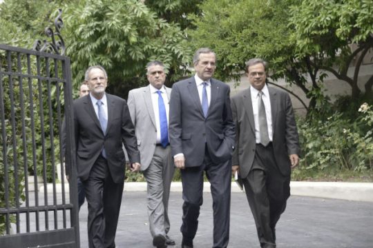 Δικαιώματα εργαζομένων και συνταξιούχων στις… βαλίτσες για Παρίσι