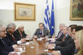Ψάχνουν σε ποιον θα ρίξουν τον μουντζούρη