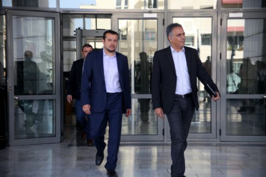 Στο «αρχείο» η έρευνα για τον «κουμπαρά» των 180