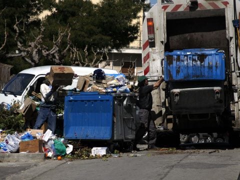 Θεσσαλονίκη: Πέθανε στη βάρδια ο εργάτης του δήμου που είχε σώσει άστεγο από απορριμματοφόρο