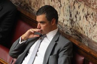 Να παραιτηθούν οι υπεύθυνοι για το «αυτογκόλ» με τον ΕΝΦΙΑ