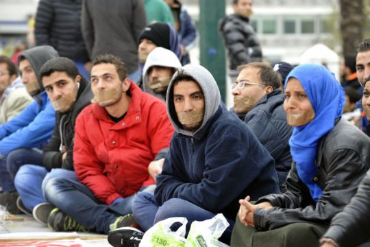 Απεργία πείνας από τους Σύρους πρόσφυγες στο Σύνταγμα