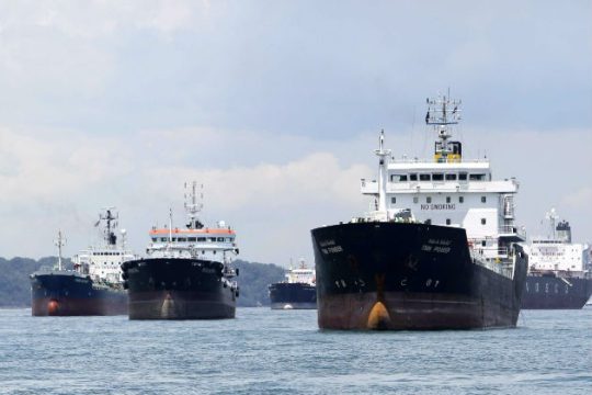 Παρουσιάζουν πλασματική εικόνα για τα ποντοπόρα