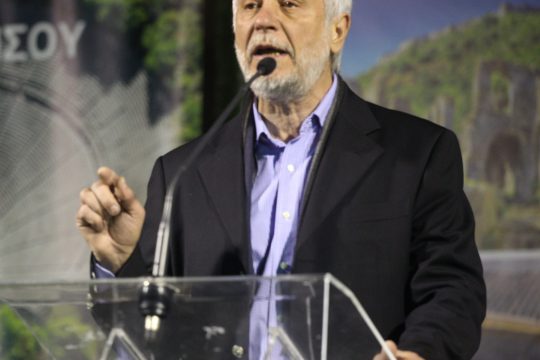 Ξενοδόχοι κατά Τατούλη για το αεροδρόμιο της Τρίπολης