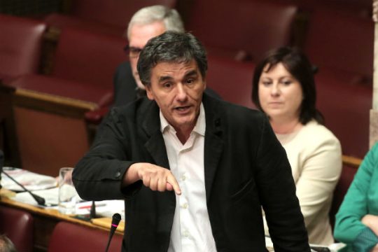 «Το μνημόνιο δεν φεύγει» λέει ο ΣΥΡΙΖΑ για το Eurogroup