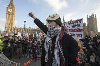 Οι φοιτητές κατέβηκαν στους δρόμους του Λονδίνου