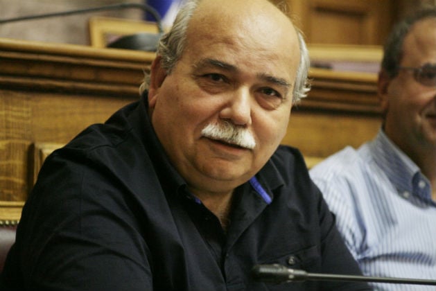 «Λεπτή ισορροπία για τις προσχωρήσεις στα ψηφοδέλτια»