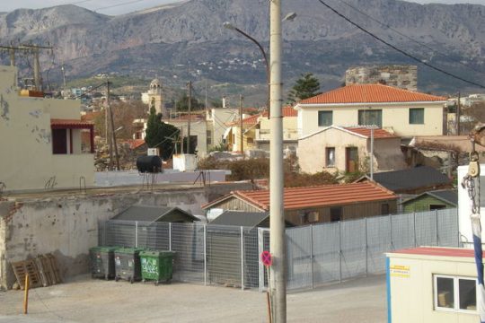 Κοτέτσι… κράτησης μεταναστών