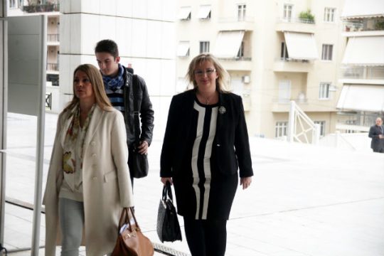 Άρση τηλεφωνικού απορρήτου για τον «κουμπαρά»