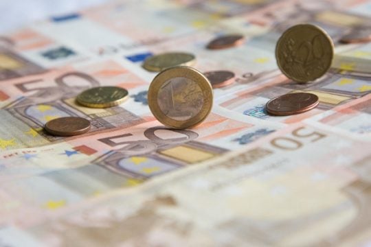 Τρομάζει το ύψος τους χρέους
